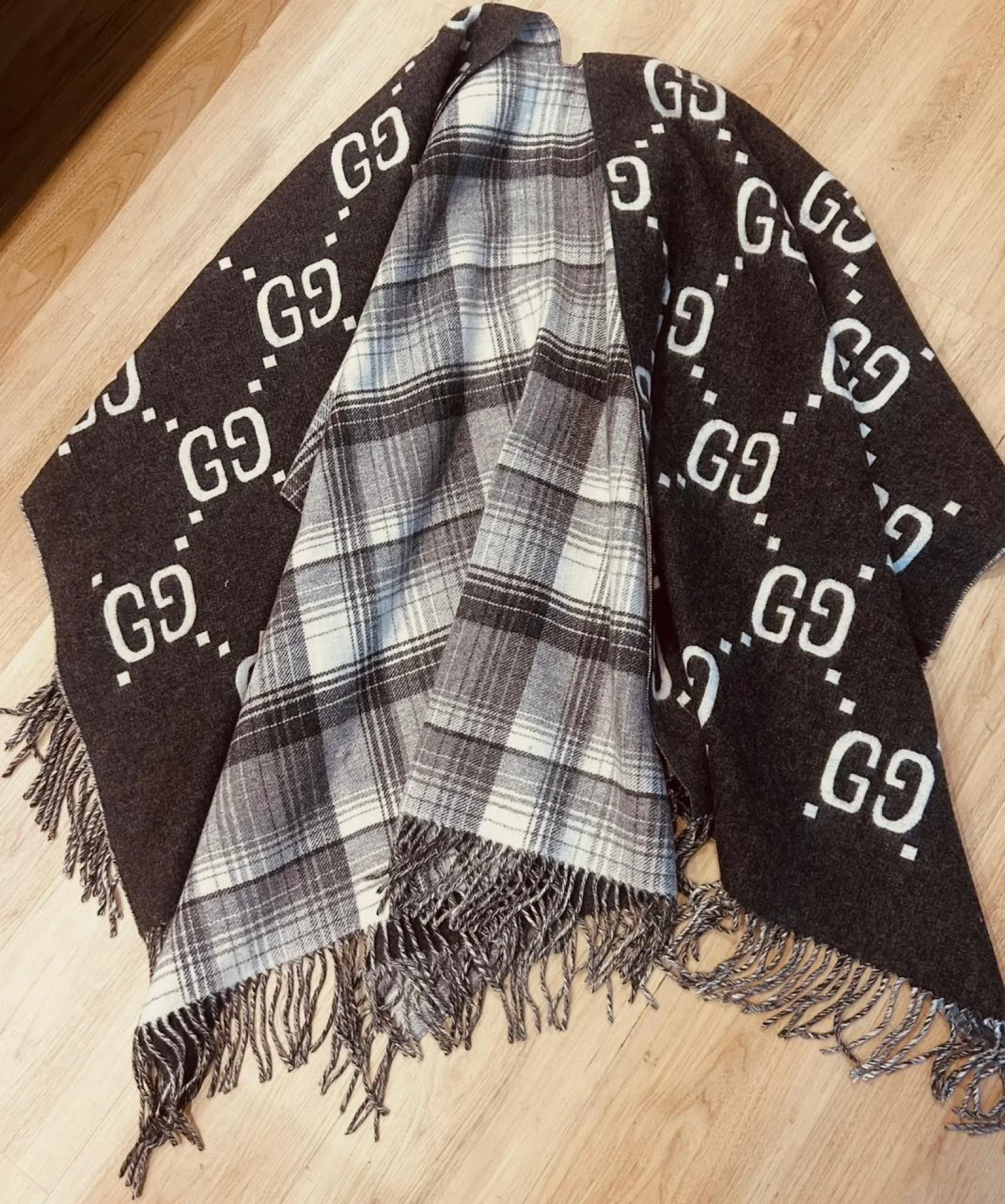 Poncho GG 