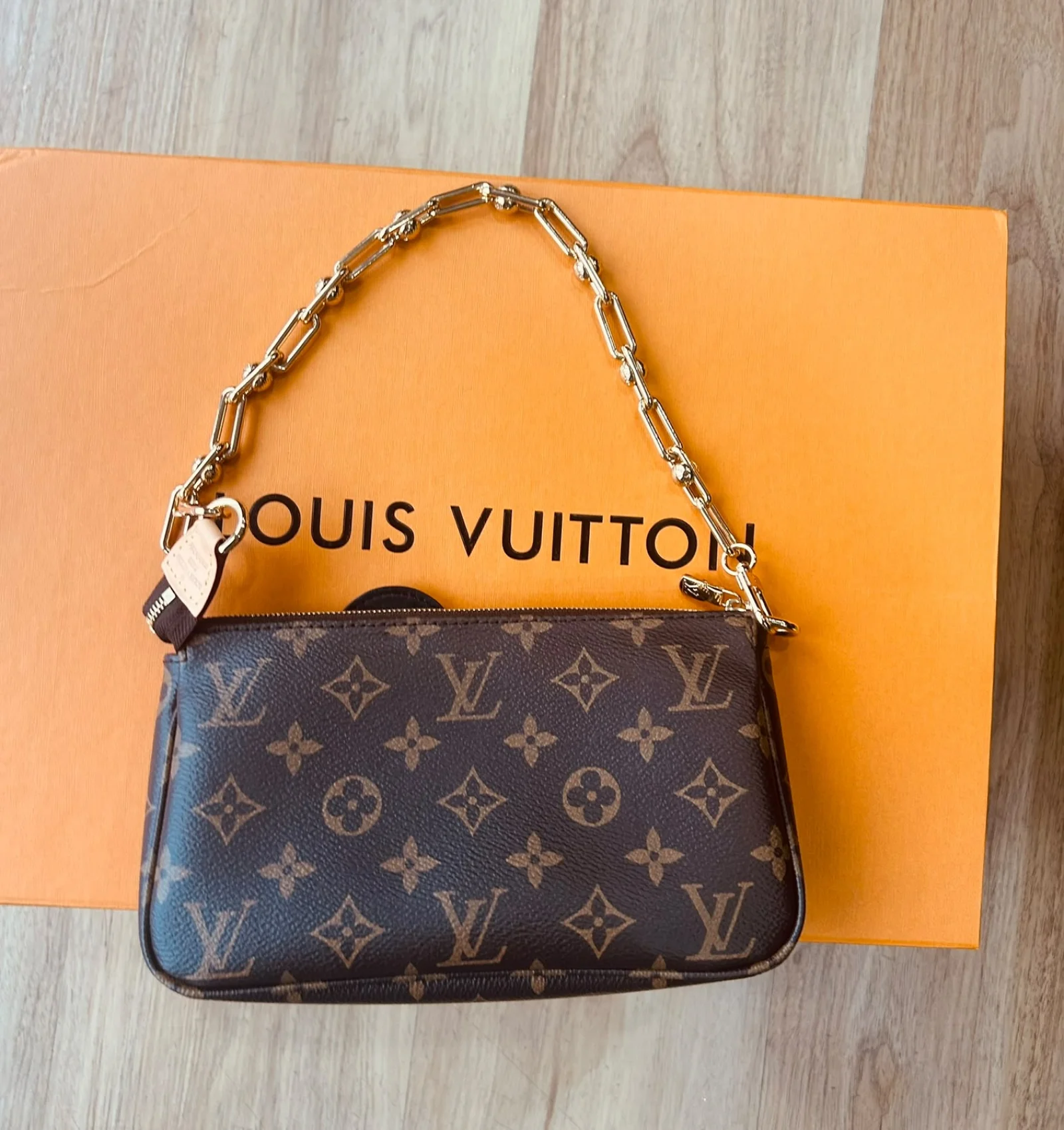 Bolso LV Edicion Limitada — foto 2